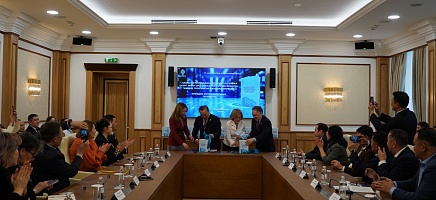 ҚР Президенті Архивінде қазіргі заман тарихы құжаттарын жинақтауға арналған монография таныстырылды фото галереи 2